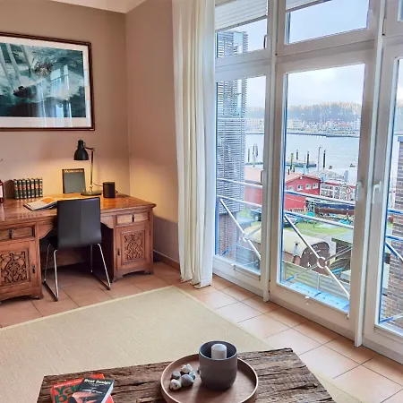 Ferienwohnung Penthouse Hafenblick Lübeck Exterior foto